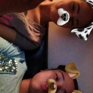 Meet your Posher, Shania